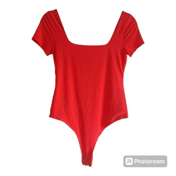 Popular 21 Square Neck Cap Sleeve BodySuit - Picture 1 of 3
